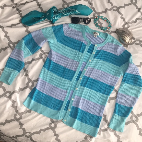 Lilly Pulitzer Sweaters - Lilly Pulitzer cardigan M EUC Smoke &pet free home